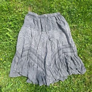 Gray lace skirt